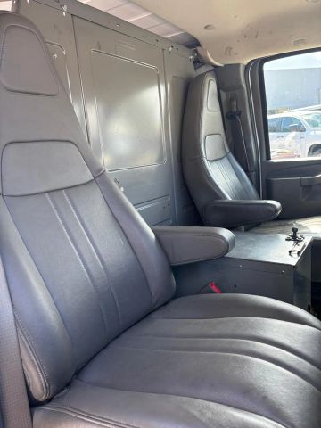 
								2019 Chevrolet Express 3500 Cargo Extended Van 3D full									