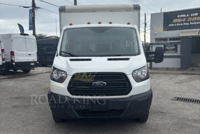 
								2019 Ford Transit Cutaway 350 HD Cutaway Van 2D full									