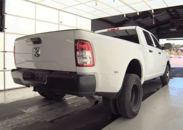 
								2022 Ram 3500 Crew Cab Tradesman Pickup 4D 8 ft full									