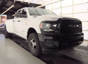 2022 Ram 3500 Crew Cab Tradesman Pickup 4D 8 ft