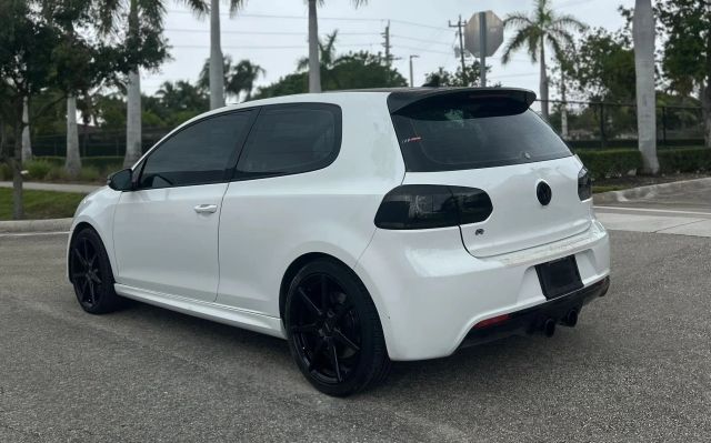 
								2012 Volkswagen Golf R Hatchback 2D full									