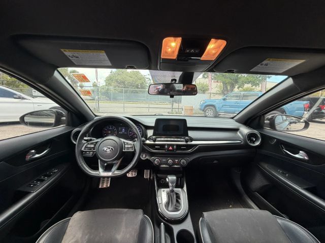 
								2020 Kia Forte GT-Line Sedan 4D full									