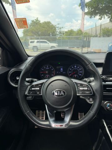 
								2020 Kia Forte GT-Line Sedan 4D full									