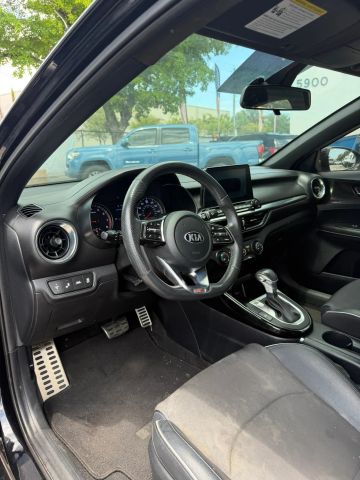 
								2020 Kia Forte GT-Line Sedan 4D full									