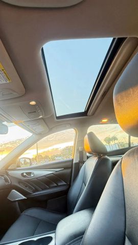 
								2023 INFINITI Q50 LUXE Sedan 4D full									