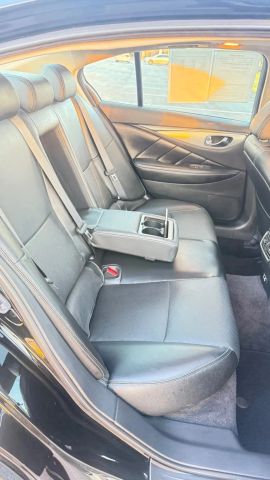 
								2023 INFINITI Q50 LUXE Sedan 4D full									