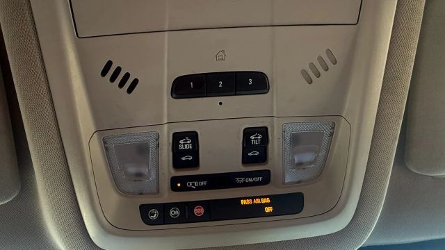 
								2023 GMC Acadia SLT Sport Utility 4D full									