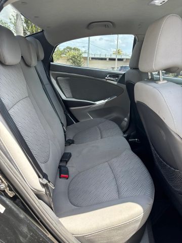 
								2013 Hyundai Accent GLS Sedan 4D full									
