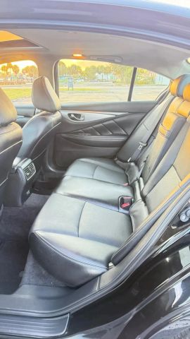 
								2023 INFINITI Q50 LUXE Sedan 4D full									