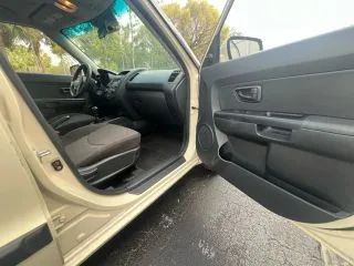 
								2013 Kia Soul Wagon 4D full									