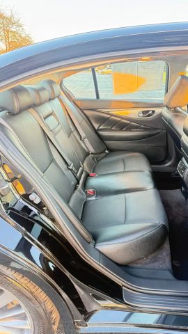
								2023 INFINITI Q50 LUXE Sedan 4D full									