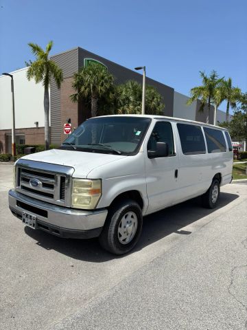 
								2008 Ford E350 Super Duty Passenger XLT Extended Van 3D full									