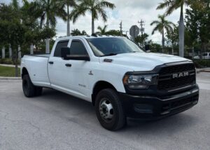 2022 Ram 3500 Crew Cab Tradesman Pickup 4D 8 ft