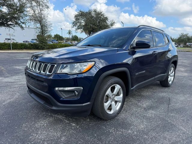 
								2018 Jeep Compass Latitude Sport Utility 4D full									