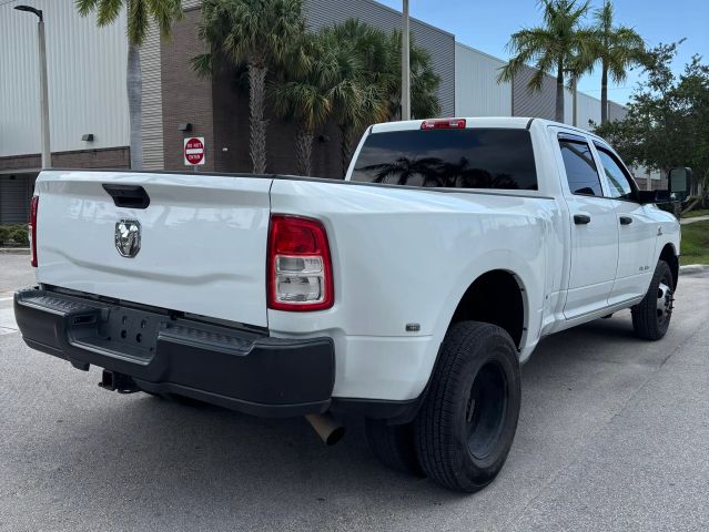 
								2022 Ram 3500 Crew Cab Tradesman Pickup 4D 8 ft full									