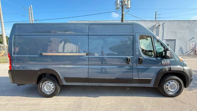 
								2019 Ram ProMaster Cargo Van 3500 High Roof Extended Van 3D full									