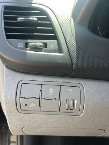 
								2013 Hyundai Accent GLS Sedan 4D full									