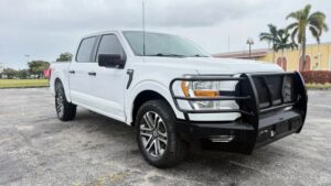 2022 Ford F150 SuperCrew Cab XL Pickup 4D 5 1/2 ft