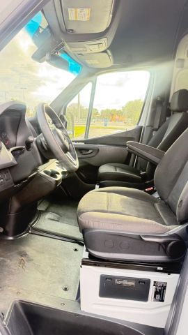 
								2021 Mercedes-Benz Sprinter 2500 Cargo High Roof w/170  WB Van 3D full									