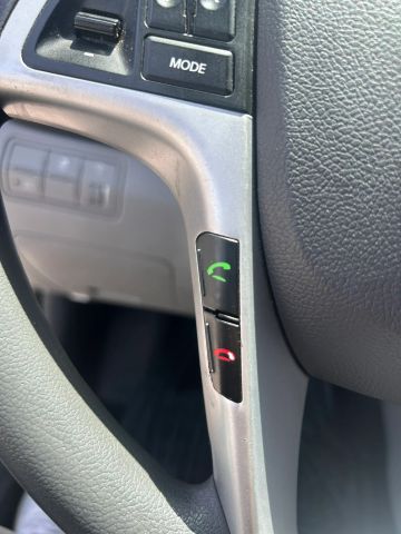 
								2013 Hyundai Accent GLS Sedan 4D full									