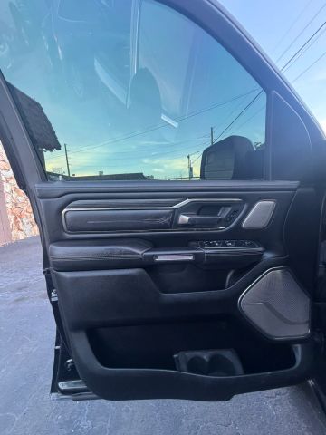 
								2020 Ram 1500 Crew Cab Limited Pickup 4D 5 1/2 ft full									