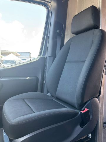 
								2019 Mercedes-Benz Sprinter 2500 Cargo High Roof w/170  WB Van 3D full									
