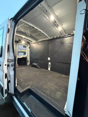 
								2020 Ford Transit 250 Cargo Van Medium Roof w/LWB Van 3D full									