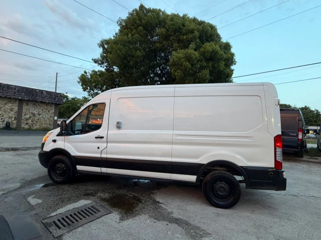 
								2020 Ford Transit 250 Cargo Van Medium Roof w/LWB Van 3D full									