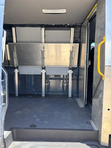 
								2019 Mercedes-Benz Sprinter 2500 Cargo High Roof w/170  WB Van 3D full									