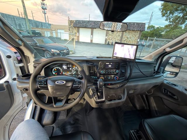 
								2020 Ford Transit 250 Cargo Van Medium Roof w/LWB Van 3D full									
