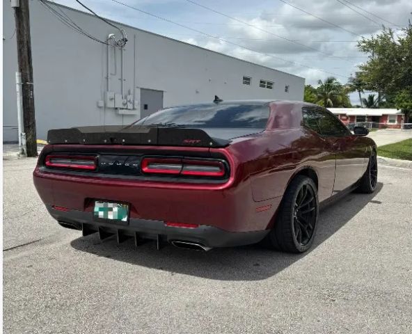
								2020 Dodge Challenger R/T Scat Pack Coupe 2D full									