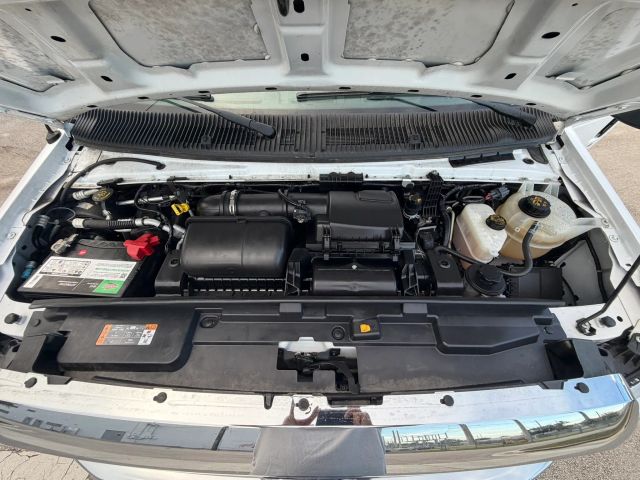 
								2021 Ford E350 Super Duty Cutaway Cutaway Van 2D full									