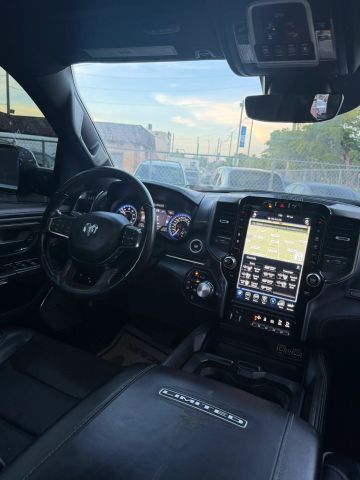 
								2020 Ram 1500 Crew Cab Limited Pickup 4D 5 1/2 ft full									