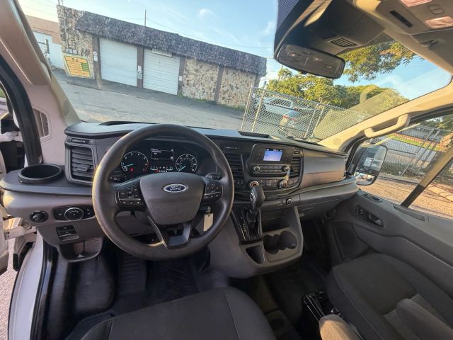 
								2021 Ford Transit 350 Passenger Van XLT w/Low Roof Van 3D full									