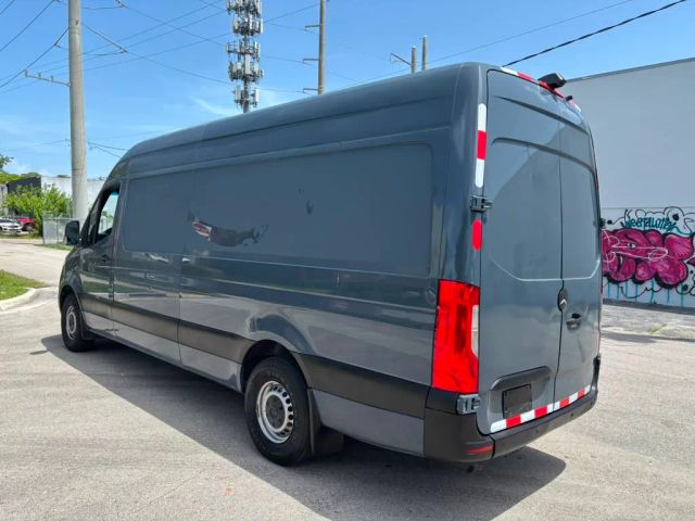 
								2019 Mercedes-Benz Sprinter 2500 Cargo High Roof w/170  WB Van 3D full									