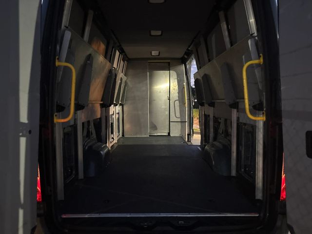 
								2019 Mercedes-Benz Sprinter 2500 Cargo High Roof w/170  WB Van 3D full									