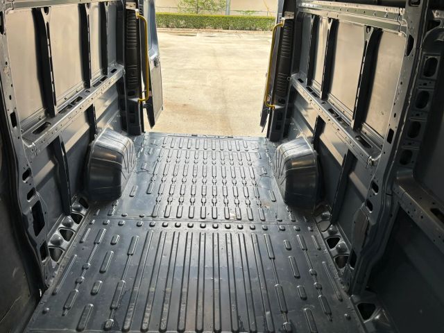 
								2020 Ram ProMaster Cargo Van 3500 High Roof Extended Van 3D full									