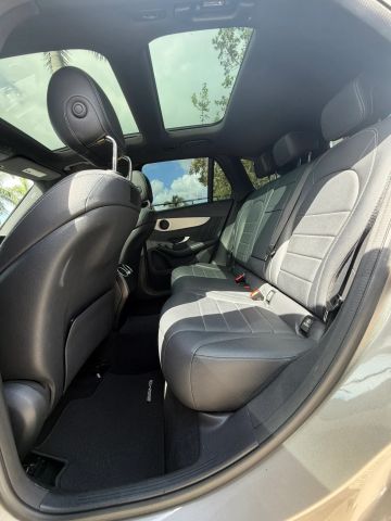 
								2019 Mercedes-Benz GLC GLC 300 Sport Utility 4D full									