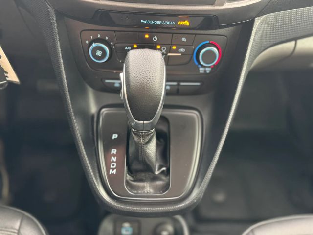
								2022 Ford Transit Connect Cargo Van XL Van 4D full									