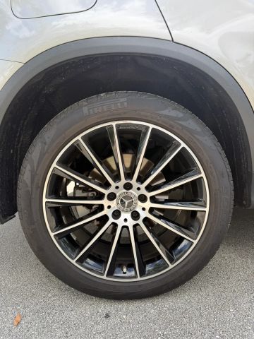 
								2019 Mercedes-Benz GLC GLC 300 Sport Utility 4D full									