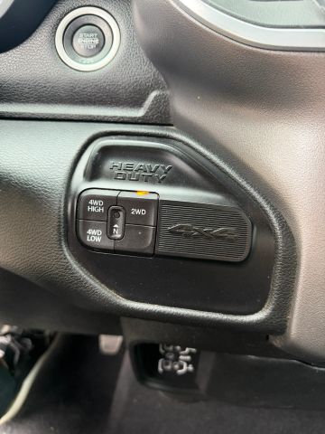 
								2022 Ram 3500 Crew Cab Big Horn Pickup 4D 8 ft full									