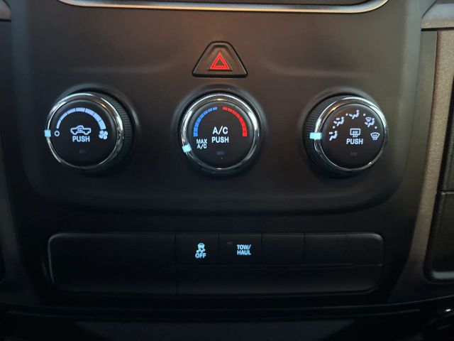 
								2019 Ram 1500 Classic Quad Cab Tradesman Pickup 4D 6 1/3 ft full									