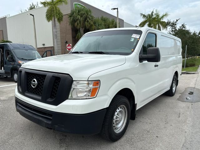 
								2018 Nissan NV2500 HD Cargo S Van 3D full									