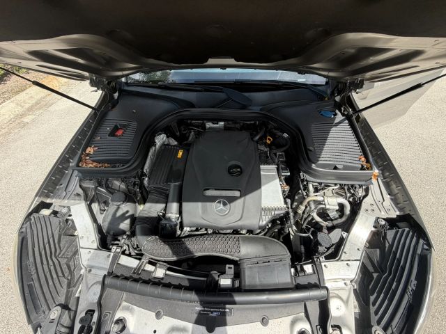 
								2019 Mercedes-Benz GLC GLC 300 Sport Utility 4D full									