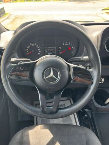 
								2021 Mercedes-Benz Sprinter 2500 Cargo High Roof w/170  WB Van 3D full									