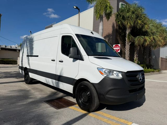 2023 Mercedes-Benz Sprinter Cargo Van Base