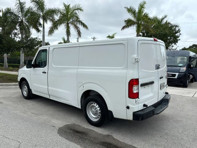 
								2018 Nissan NV2500 HD Cargo S Van 3D full									