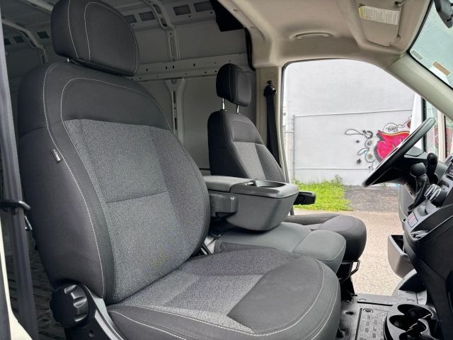 
								2016 Ram ProMaster Cargo Van 3500 High Roof Extended Van 3D full									