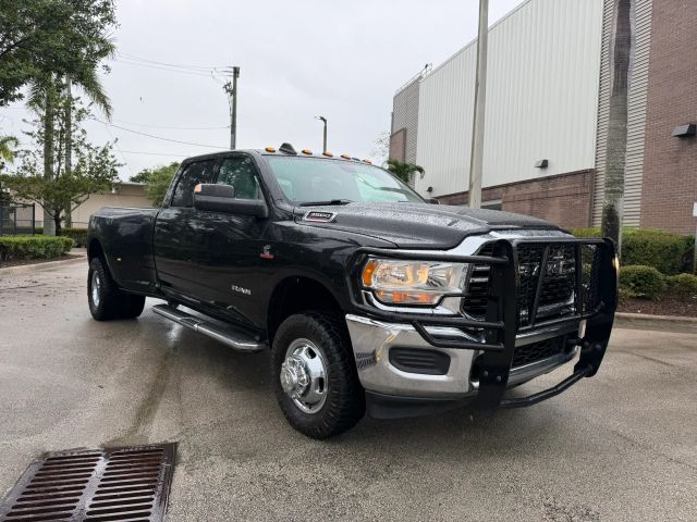 2022 Ram 3500 Crew Cab Big Horn Pickup 4D 8 ft