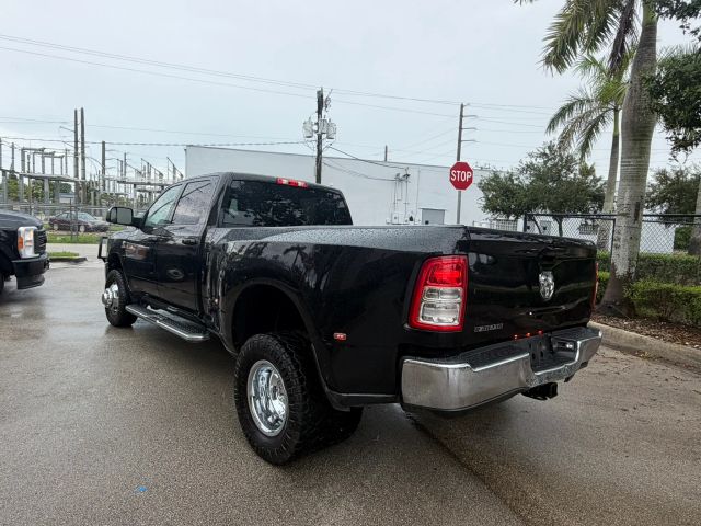 
								2022 Ram 3500 Crew Cab Big Horn Pickup 4D 8 ft full									